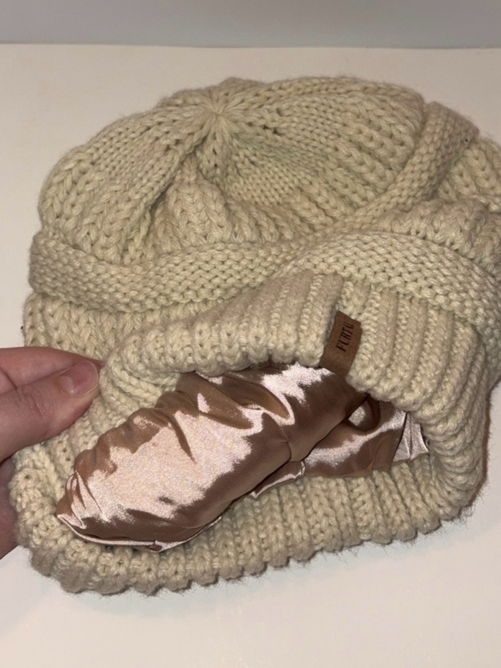 Furla Cream Knit Beanie - Cozy Ribbed Winter Hat - Picture 2 of 2